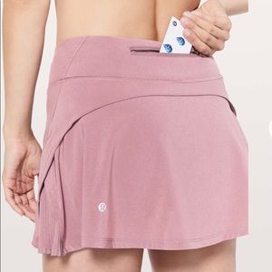 Lululemon Play Off the Pleats skirt *lined*